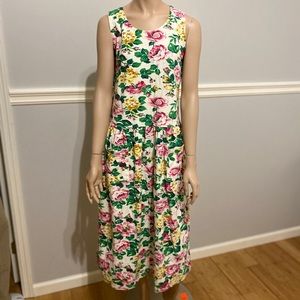 Vintage Adrienne Vittadini floral midi dress